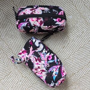 NWOT Vera Bradley Botanical Paisley Floral Quilted Small Cosmetic Bag Set